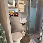 شقة In *