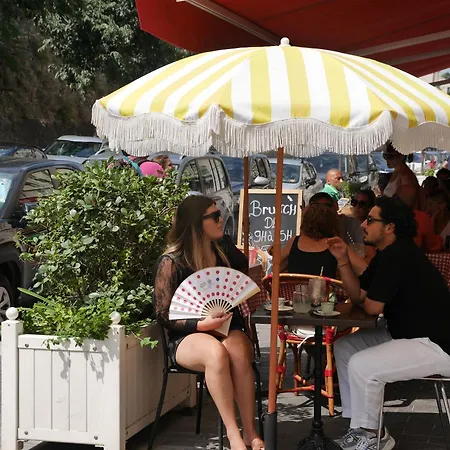 In Διαμέρισμα Νίκαια